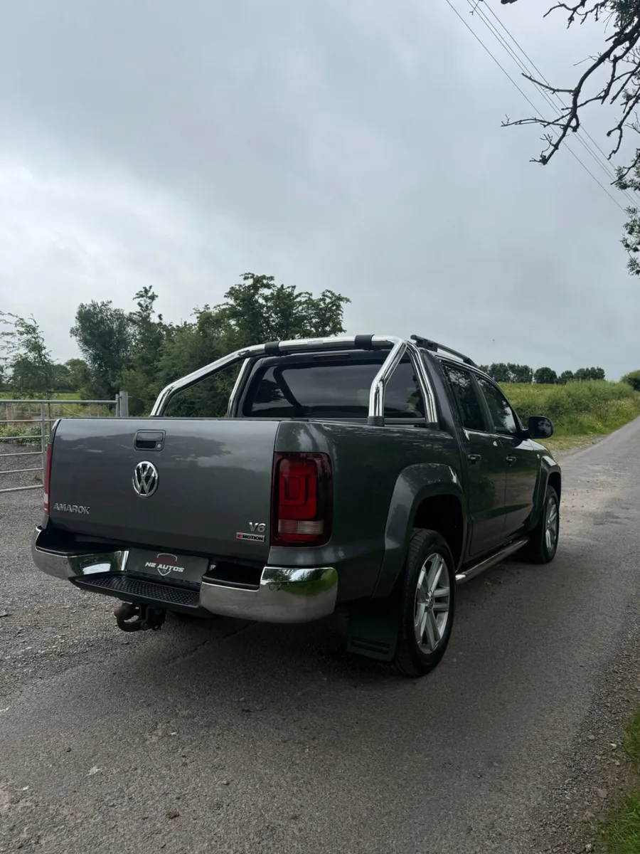 182 Volkswagen Amarok 3.0 V6 258bhp High Line - Image 4