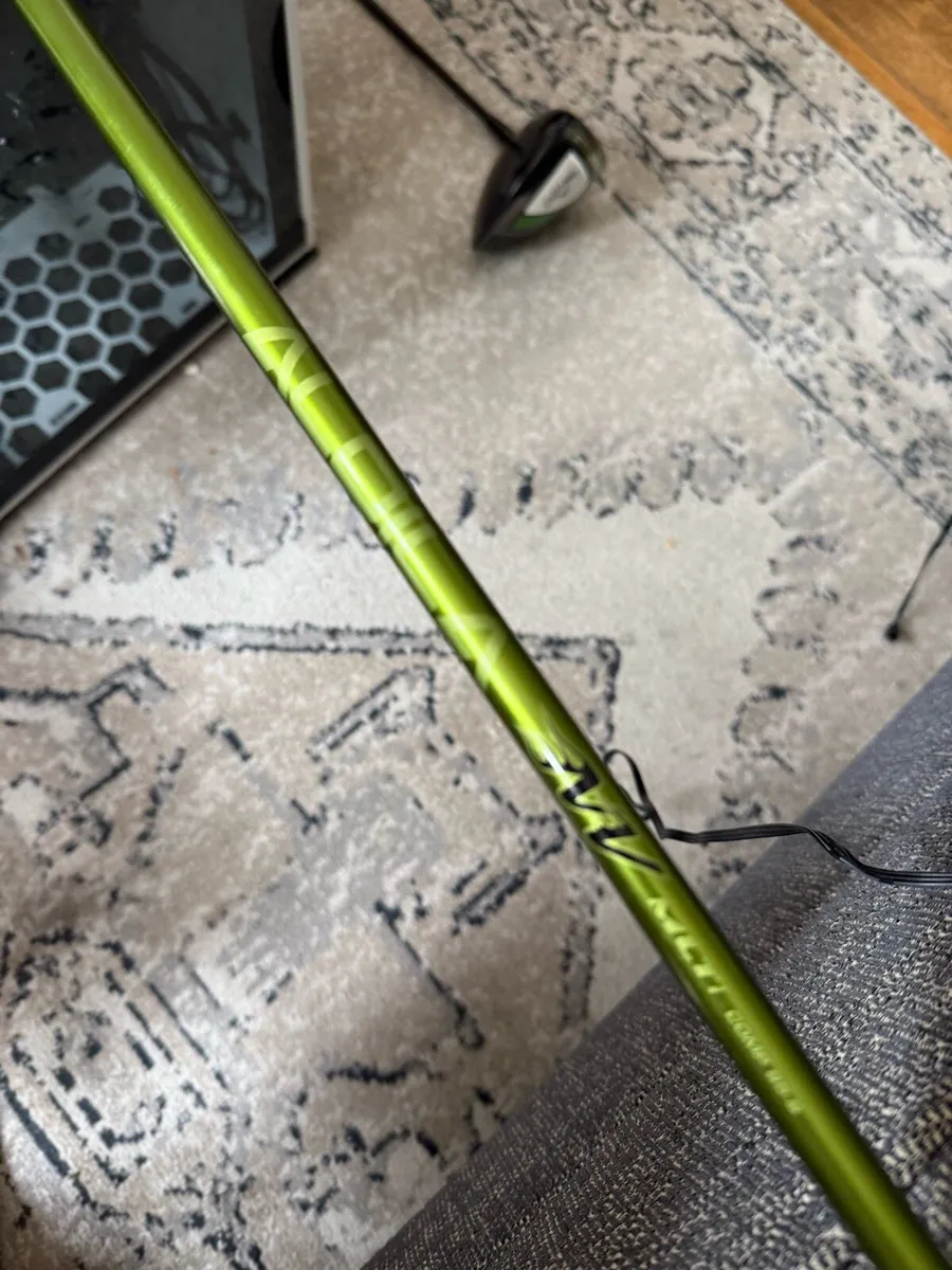 Srixon ZU85 utility iron - Image 3