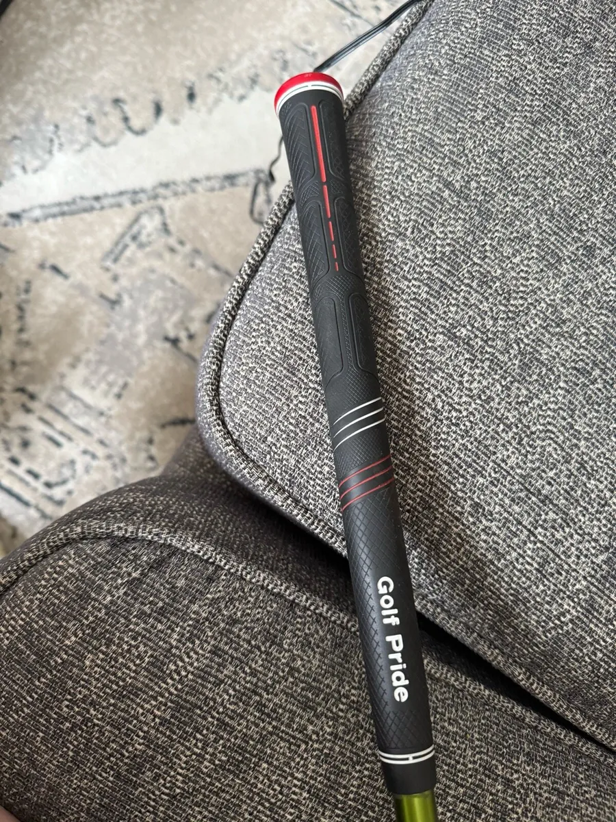Srixon ZU85 utility iron - Image 4