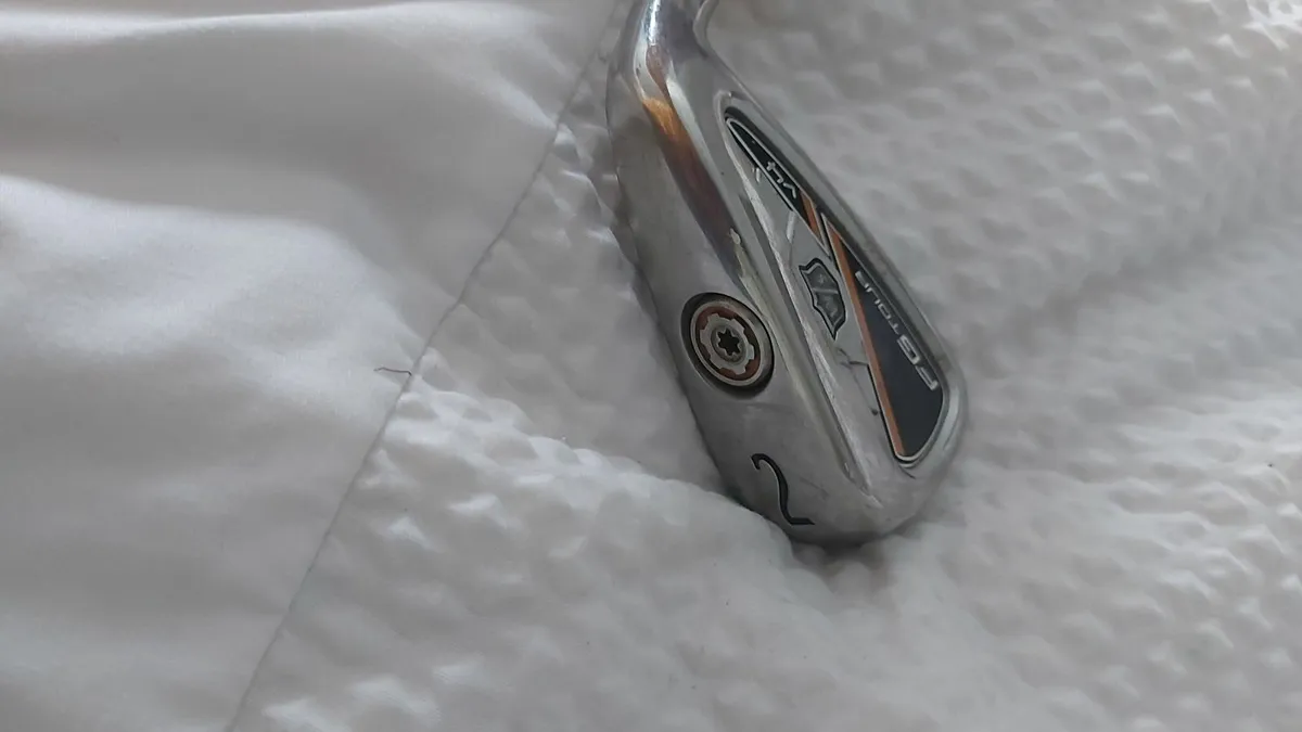 Wilson 2 iron - Image 1