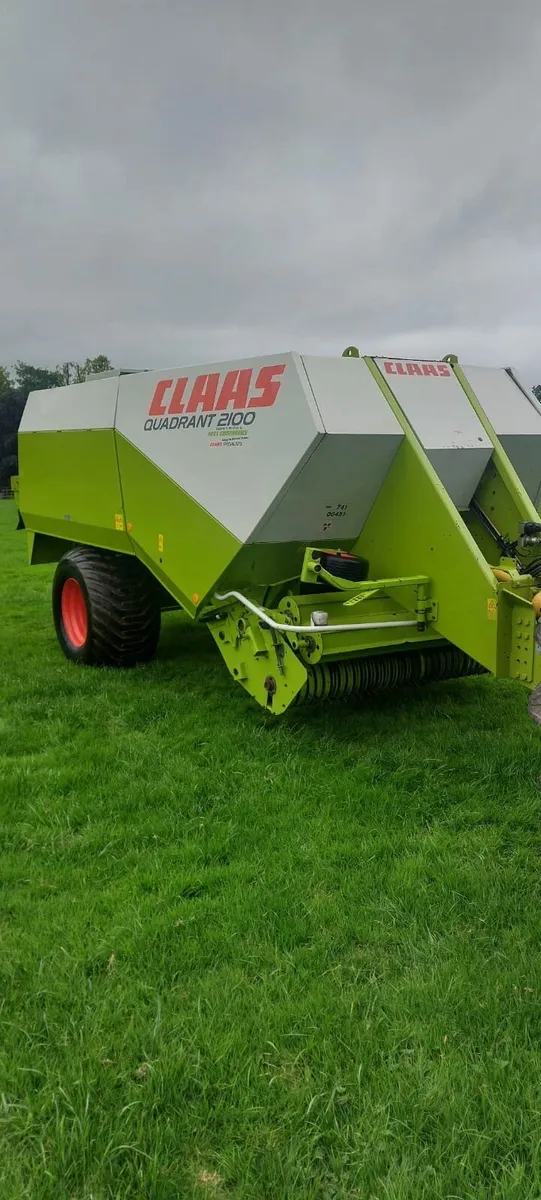 Class 2100 baler - Image 2