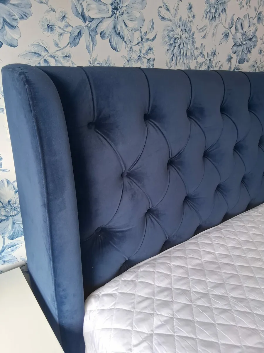 Bed 4ft 6 bed frame - Image 1