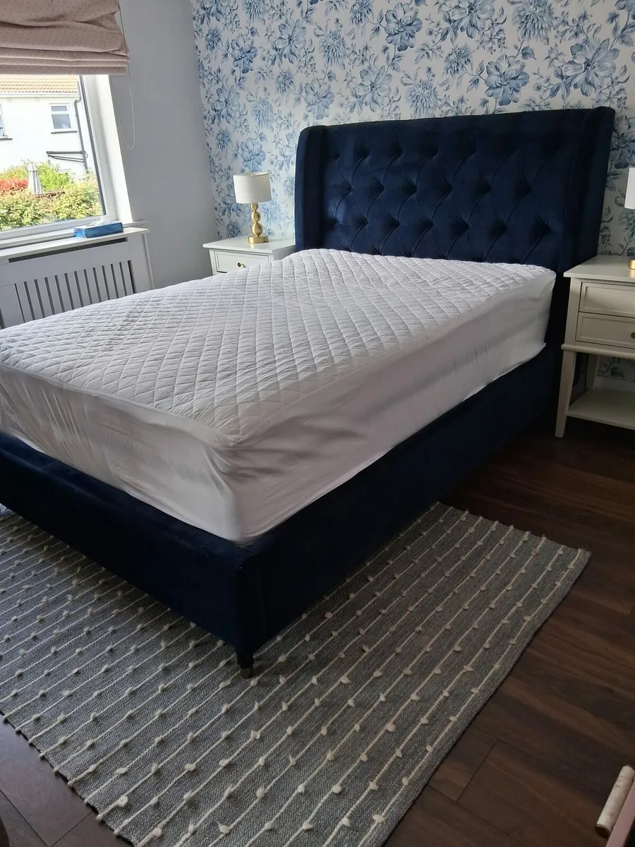 Bed 4ft 6 bed frame - Image 2