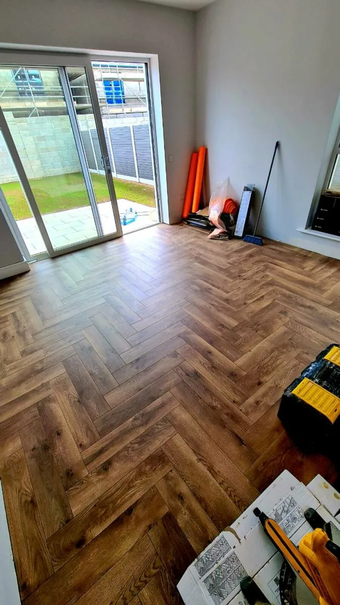 Timber floor fitter - Image 3