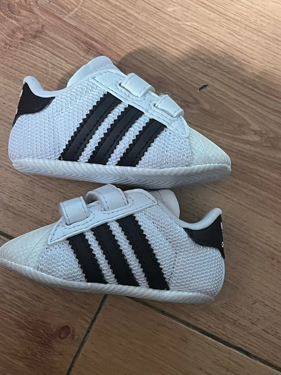 Adidas superstar crib size - Image 4