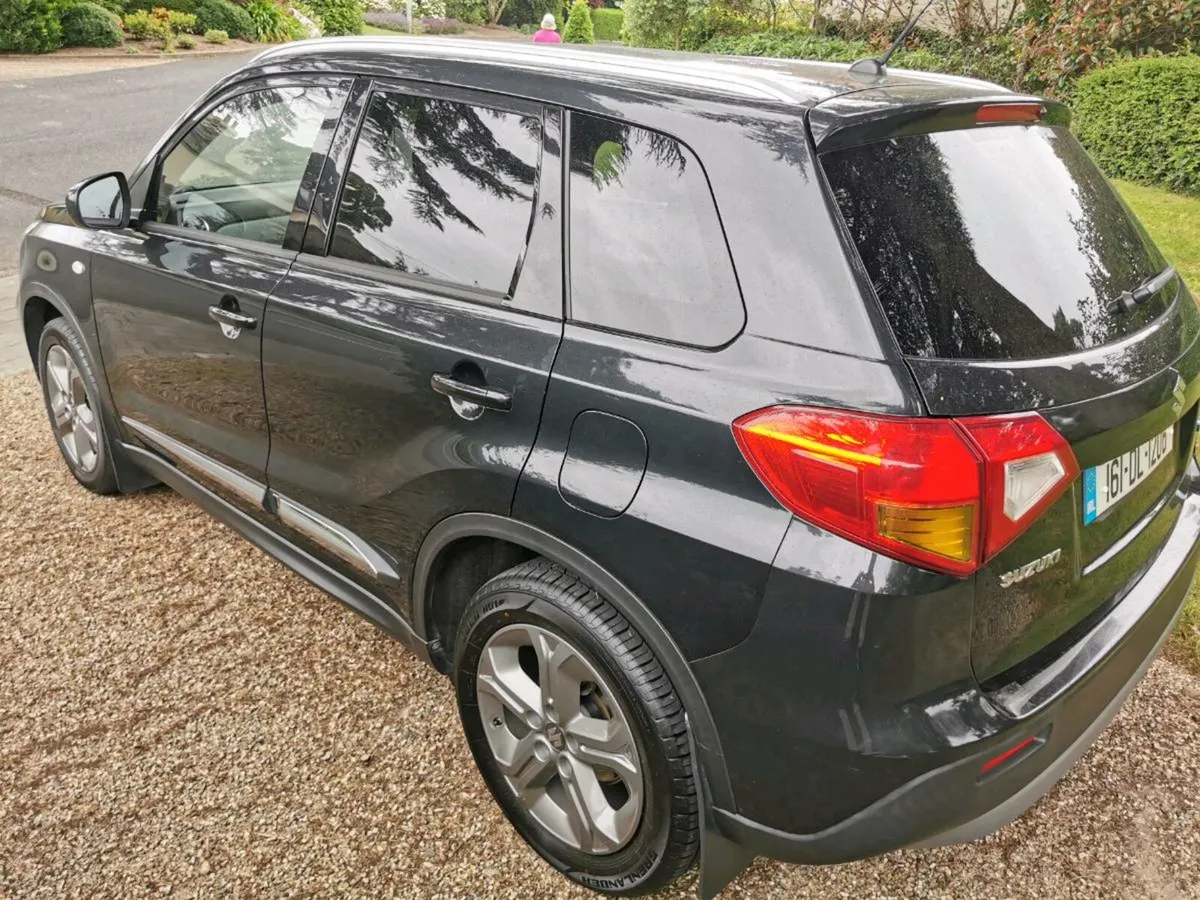 2016 Suzuki Vitara GL+ 1.6 Petrol/ LOW KMS - Image 4