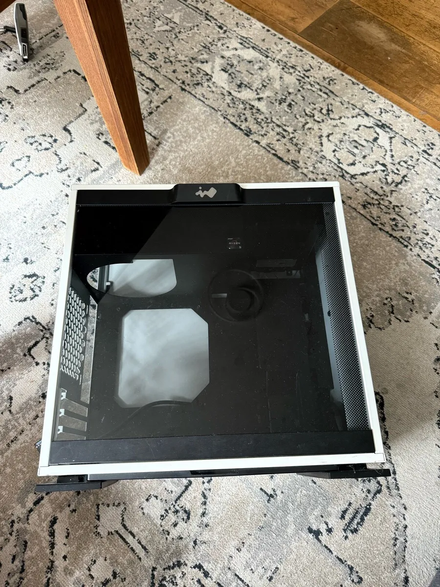 InWin 301C M-ATX PC Case - Image 1