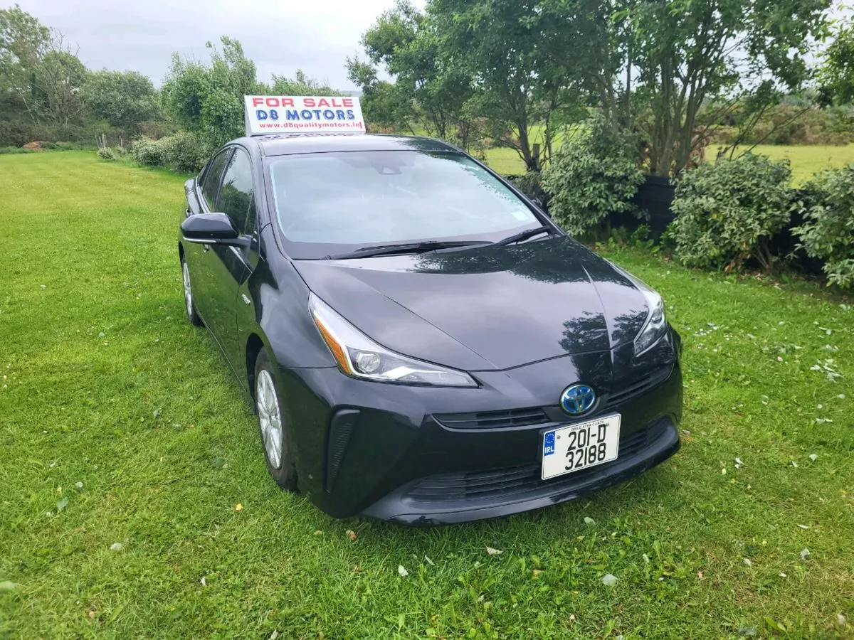 2020 Toyota Prius hybrid pearl white new model - Image 1