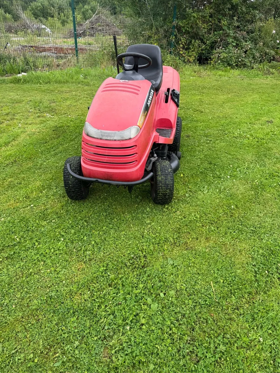 Honda 2417 - Image 1