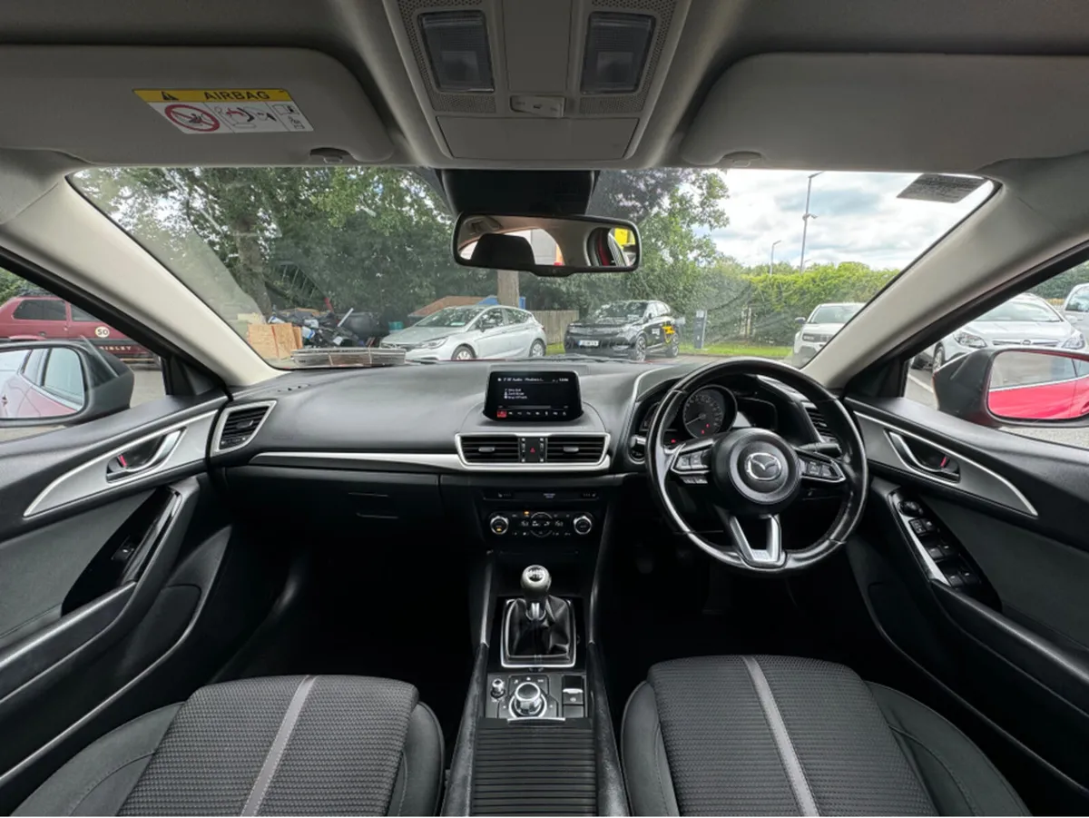 Mazda Mazda3 Executive SE | 1.5D | 105PS | 4DR - Image 2