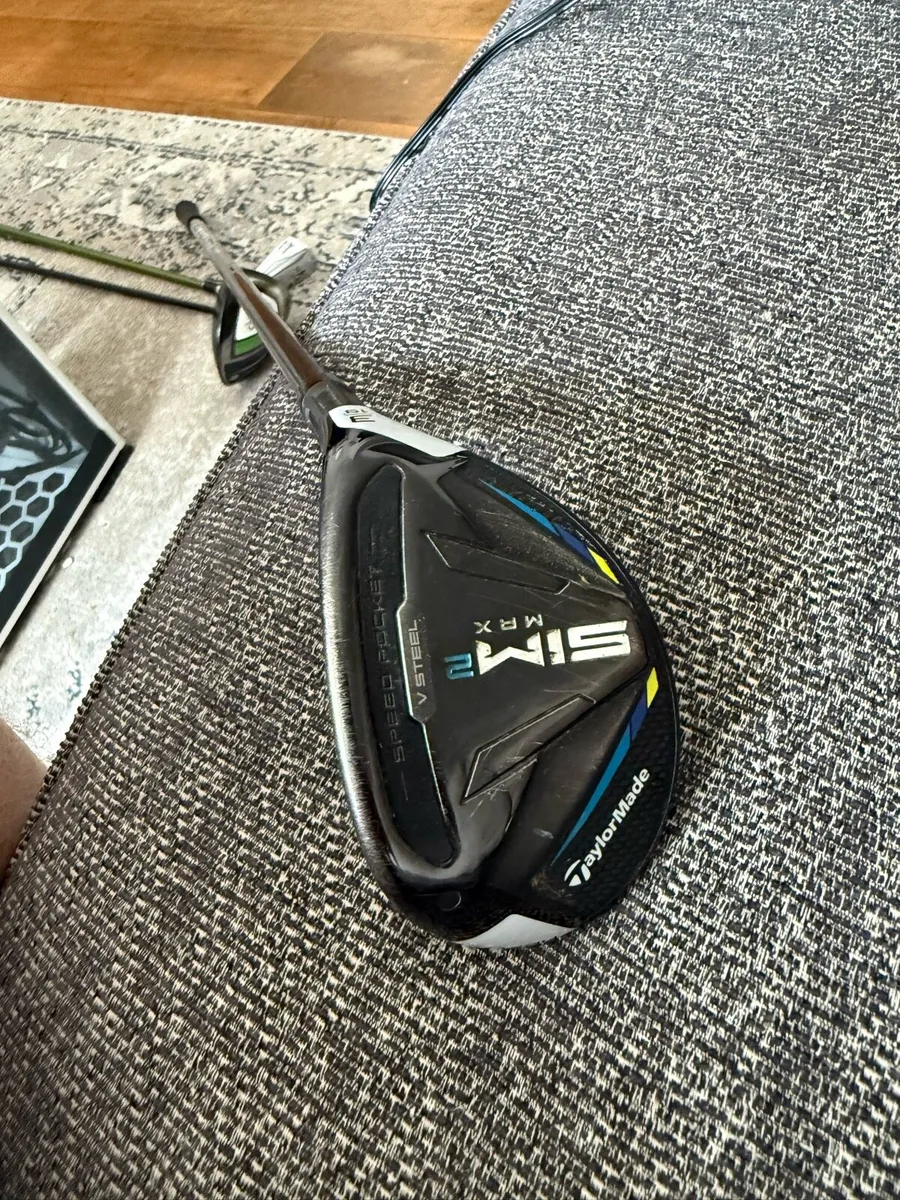 Taylormade Sim2 Max Hybrid - Image 1