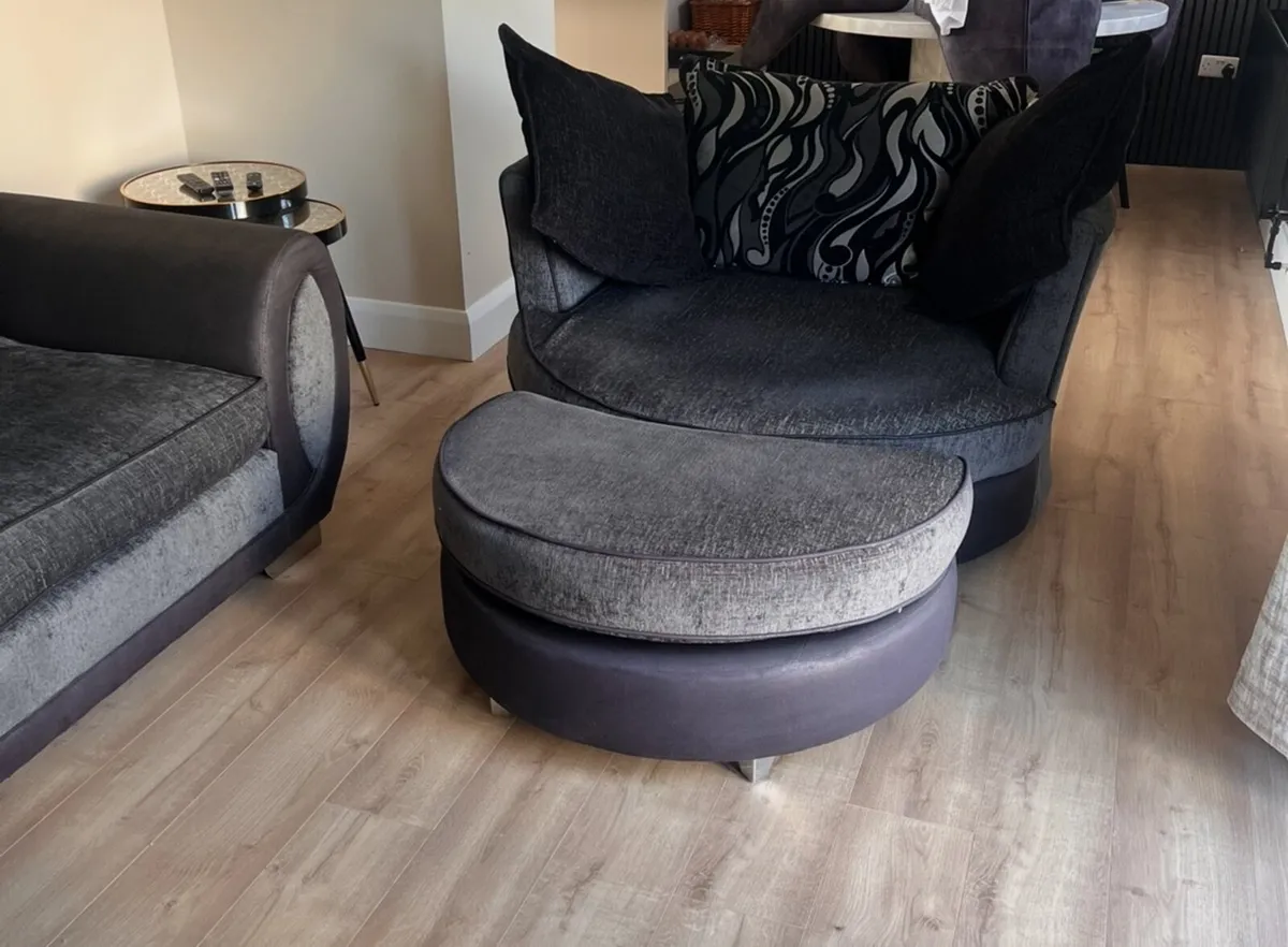 Sofa - Image 1