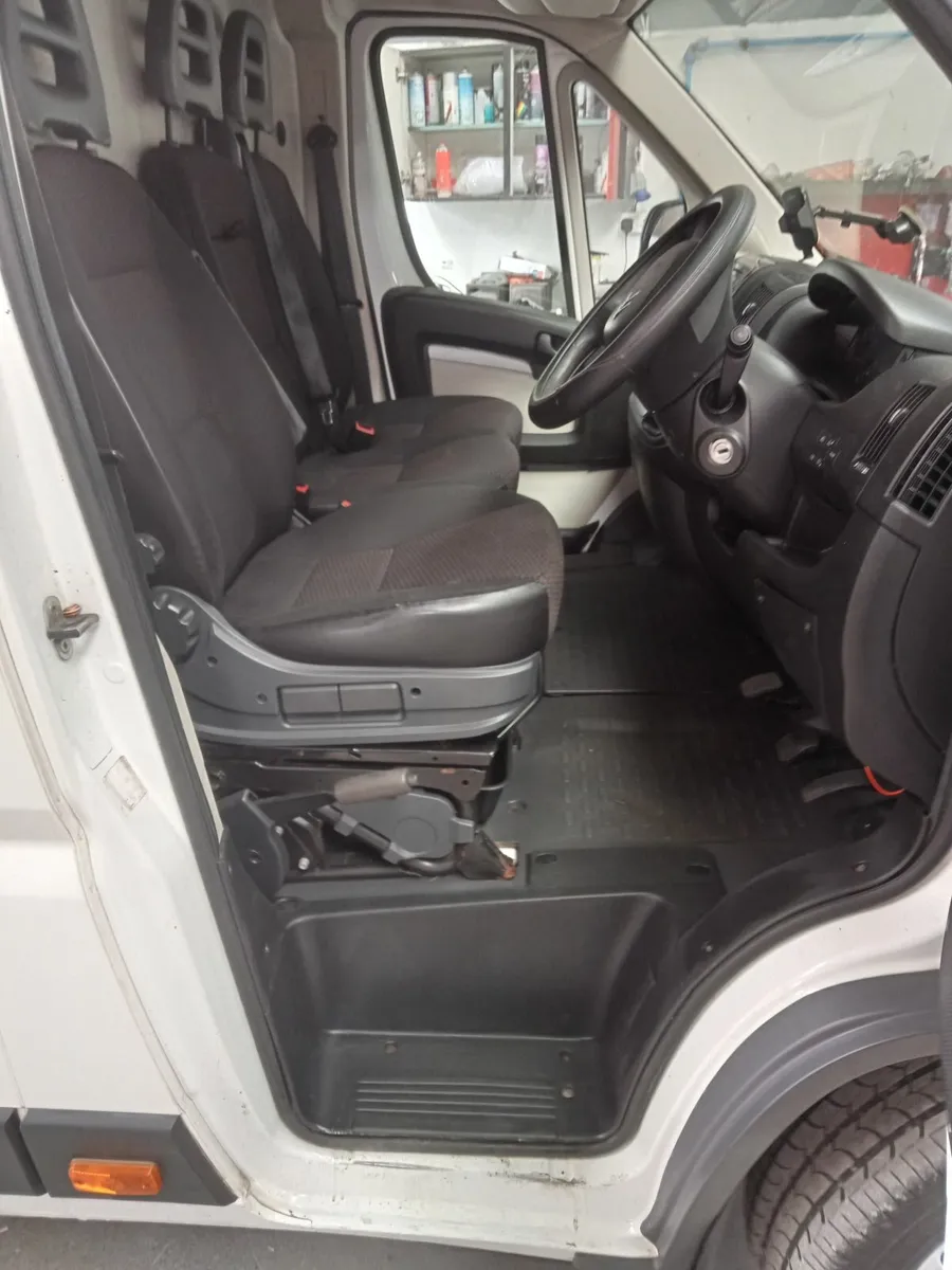 Citroen Relay 2015 - Image 2