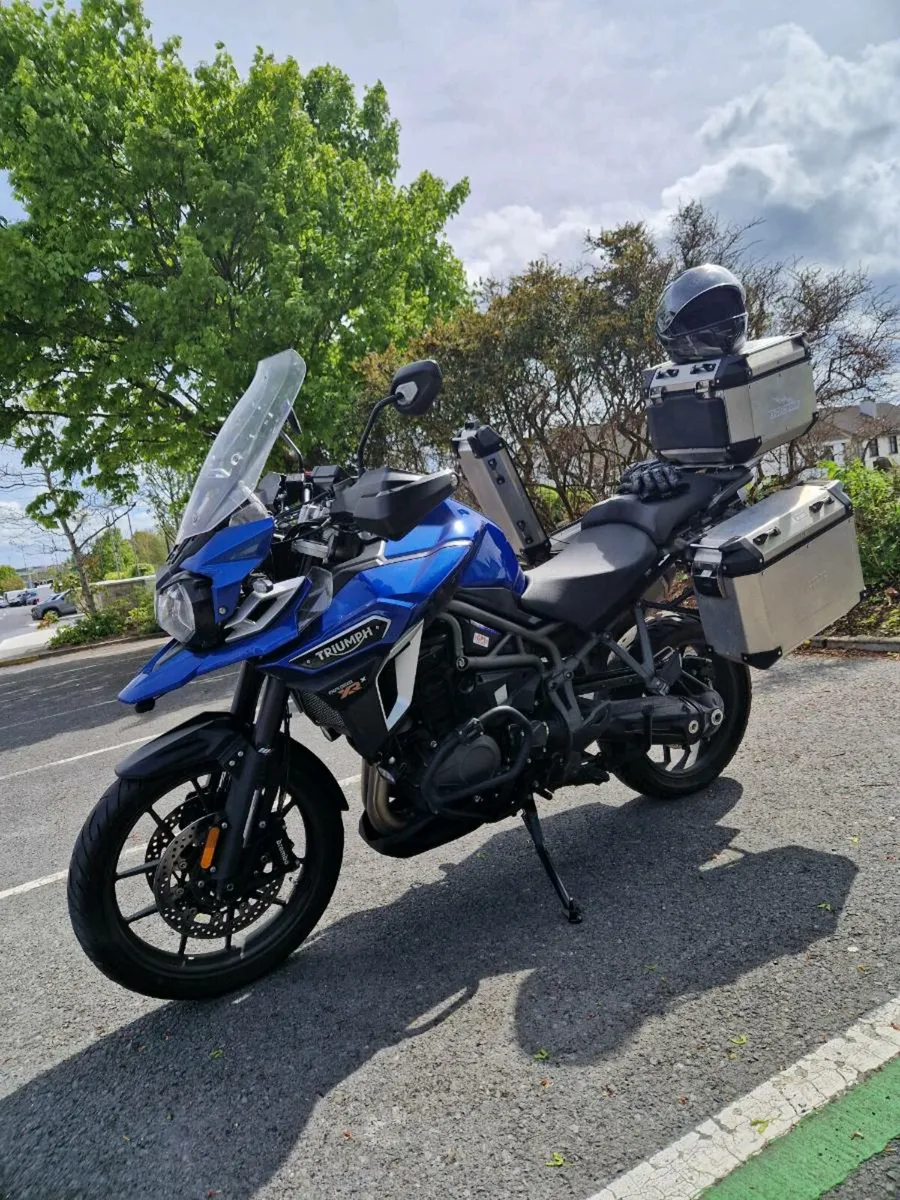 Triumph Tiger 1215 - Image 1