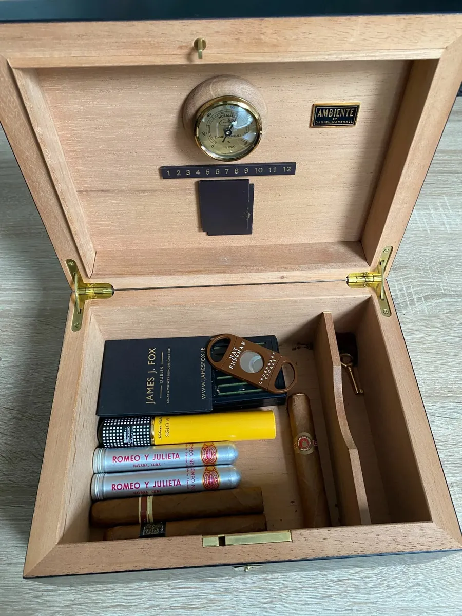 Humidor - Image 1