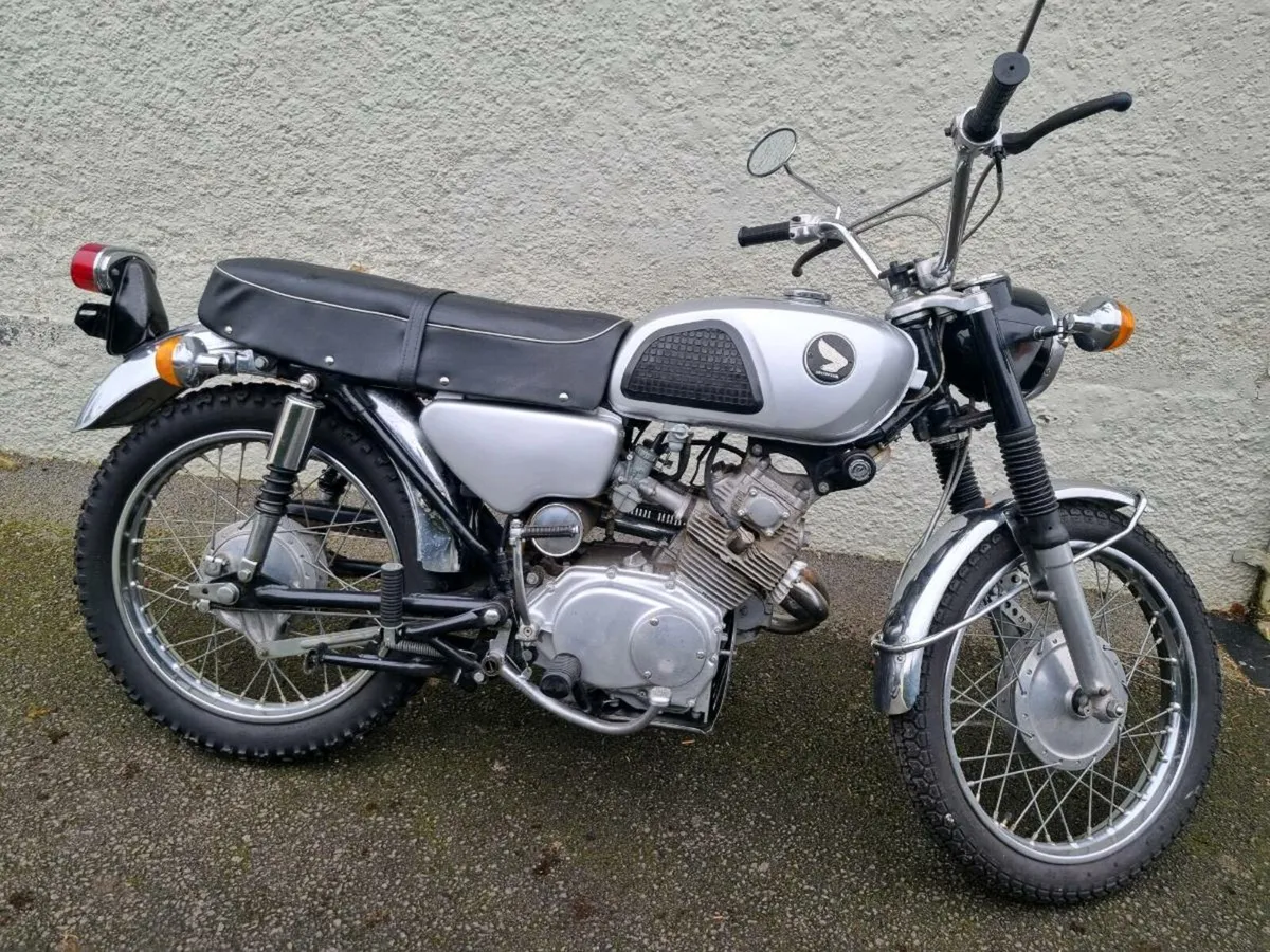 1968 cl175 slooper rare bike - Image 1