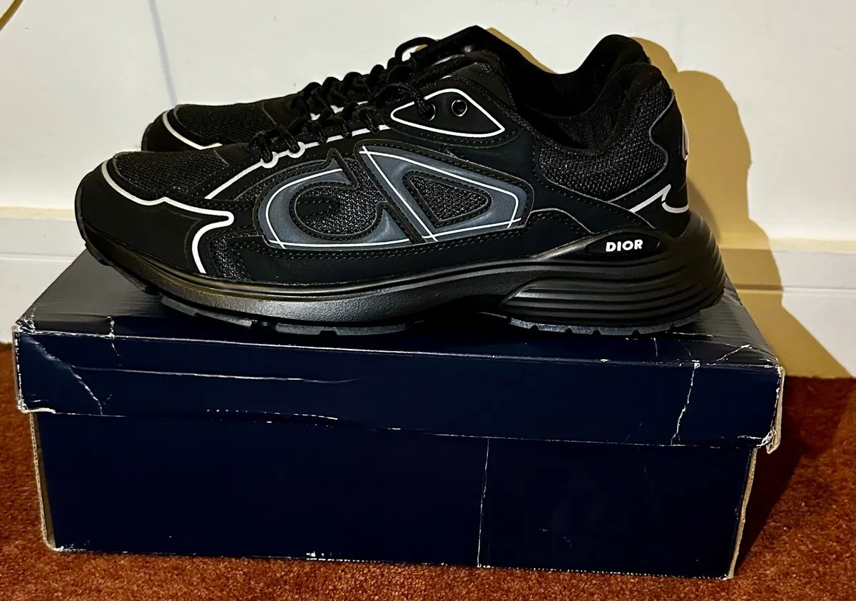 Dior B30 - Image 1