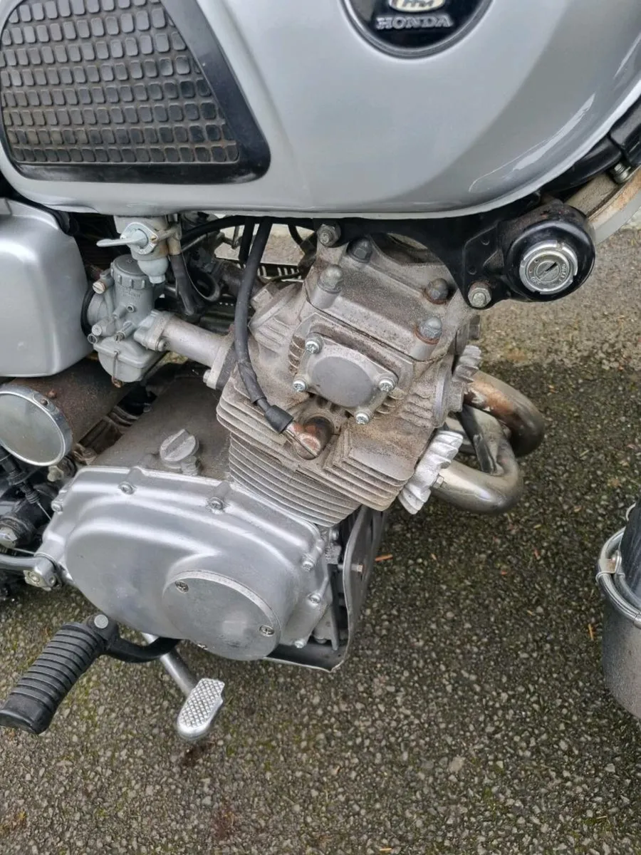 1968 cl175 slooper rare bike - Image 4