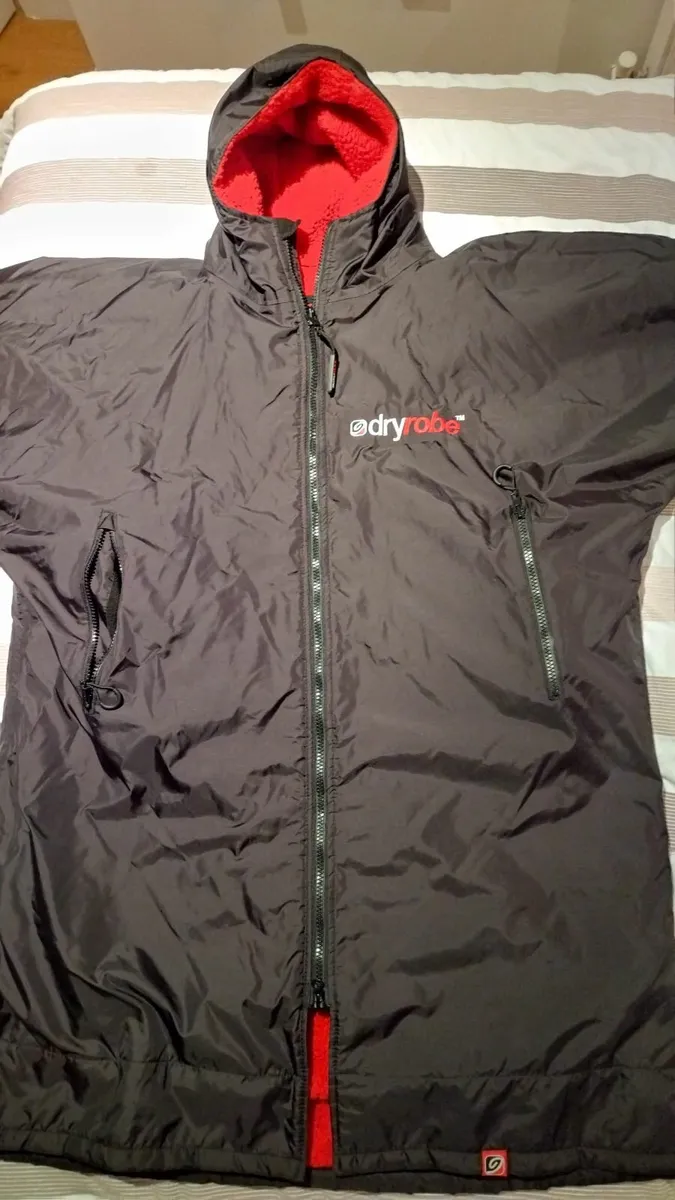 DryRobe Advanced long sleeve M unisex Black & Red - Image 4