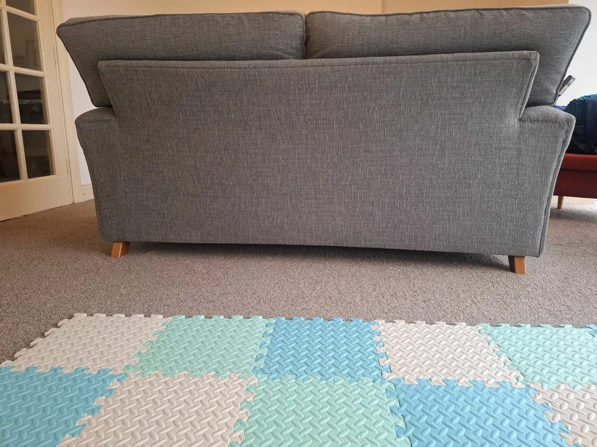3 seater fabric couch - Image 2
