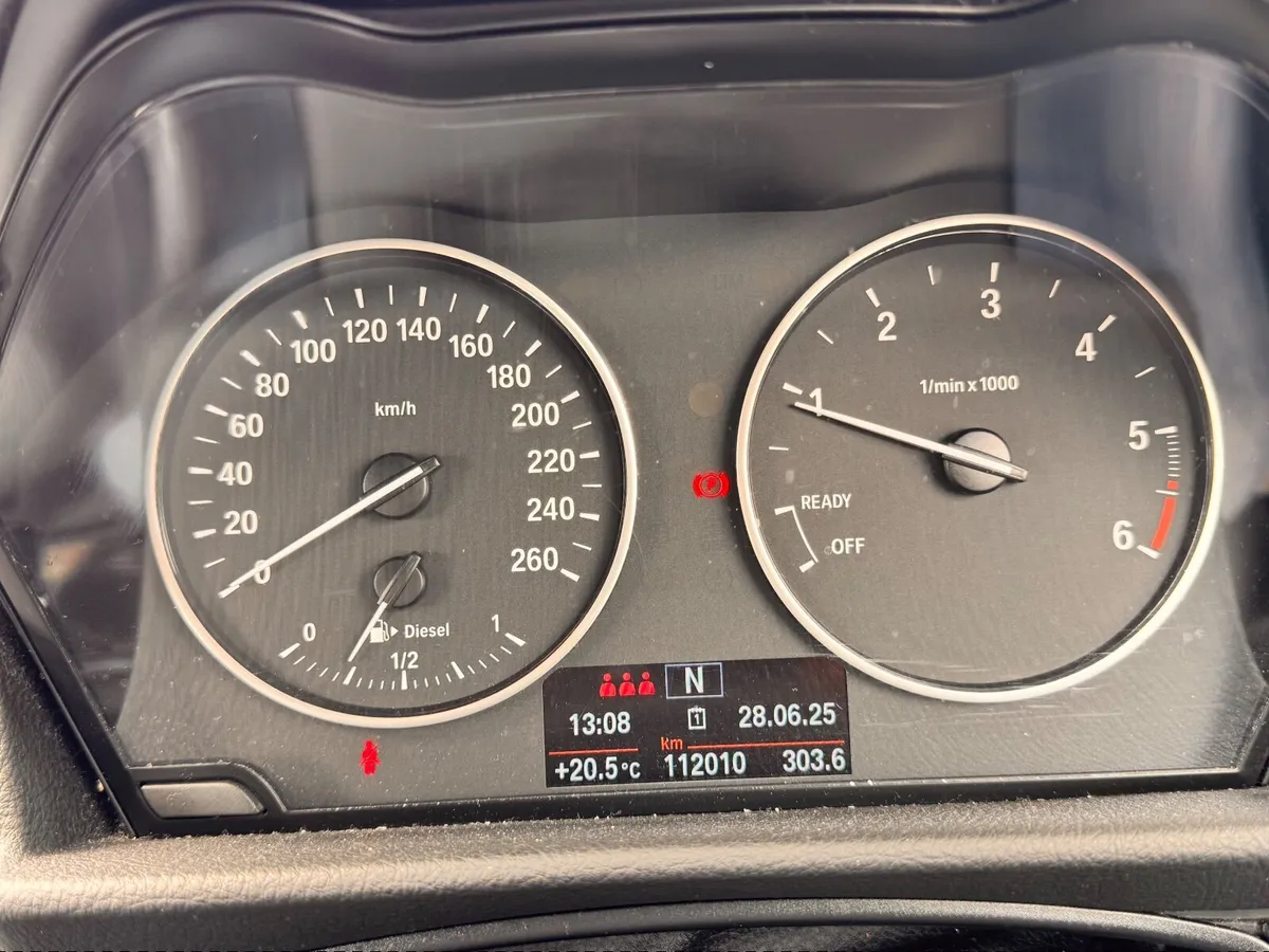 BMW 2-Series 2015 - Image 4