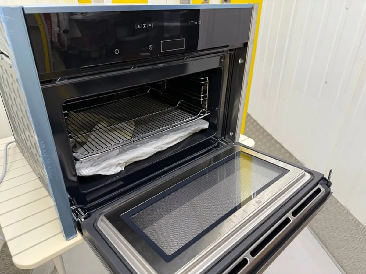 Neff Compact Oven with Microwave - Image 3