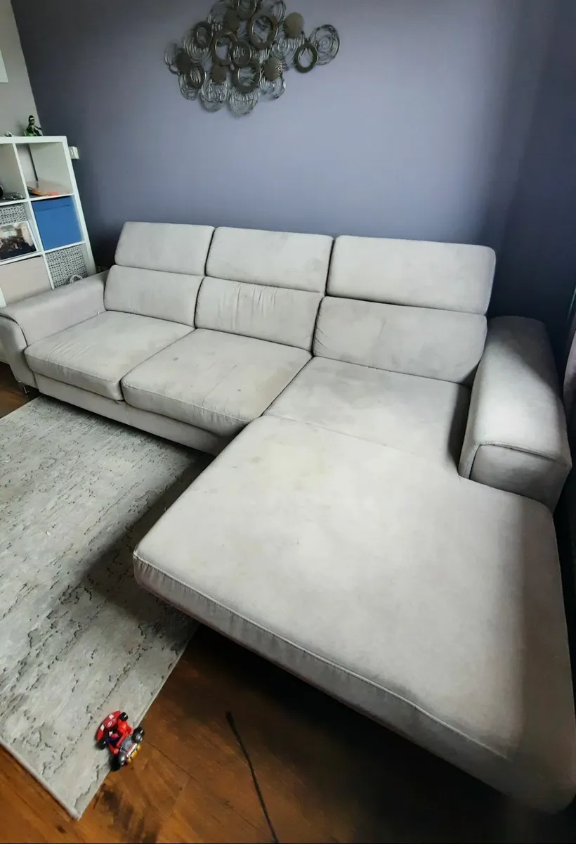 Sofa - Image 2