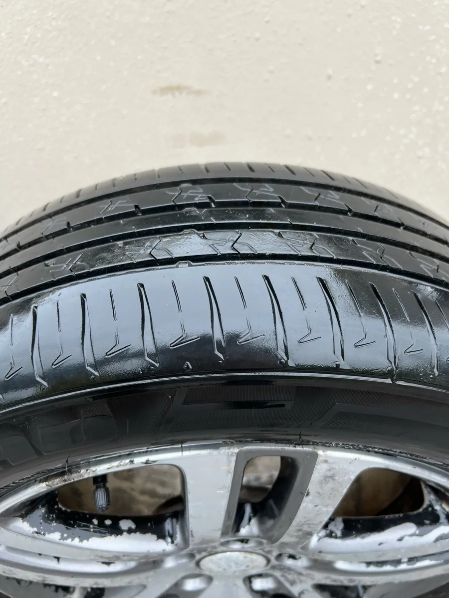 VW alloys with tyres - Image 3