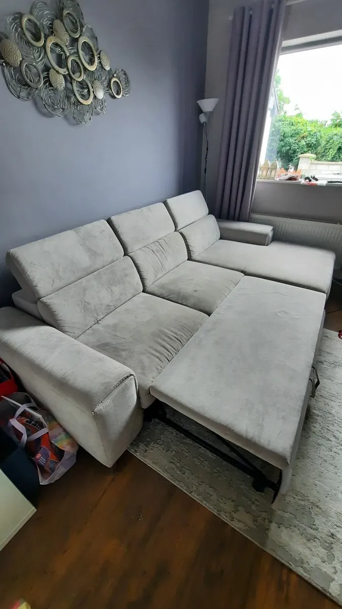 Sofa - Image 4