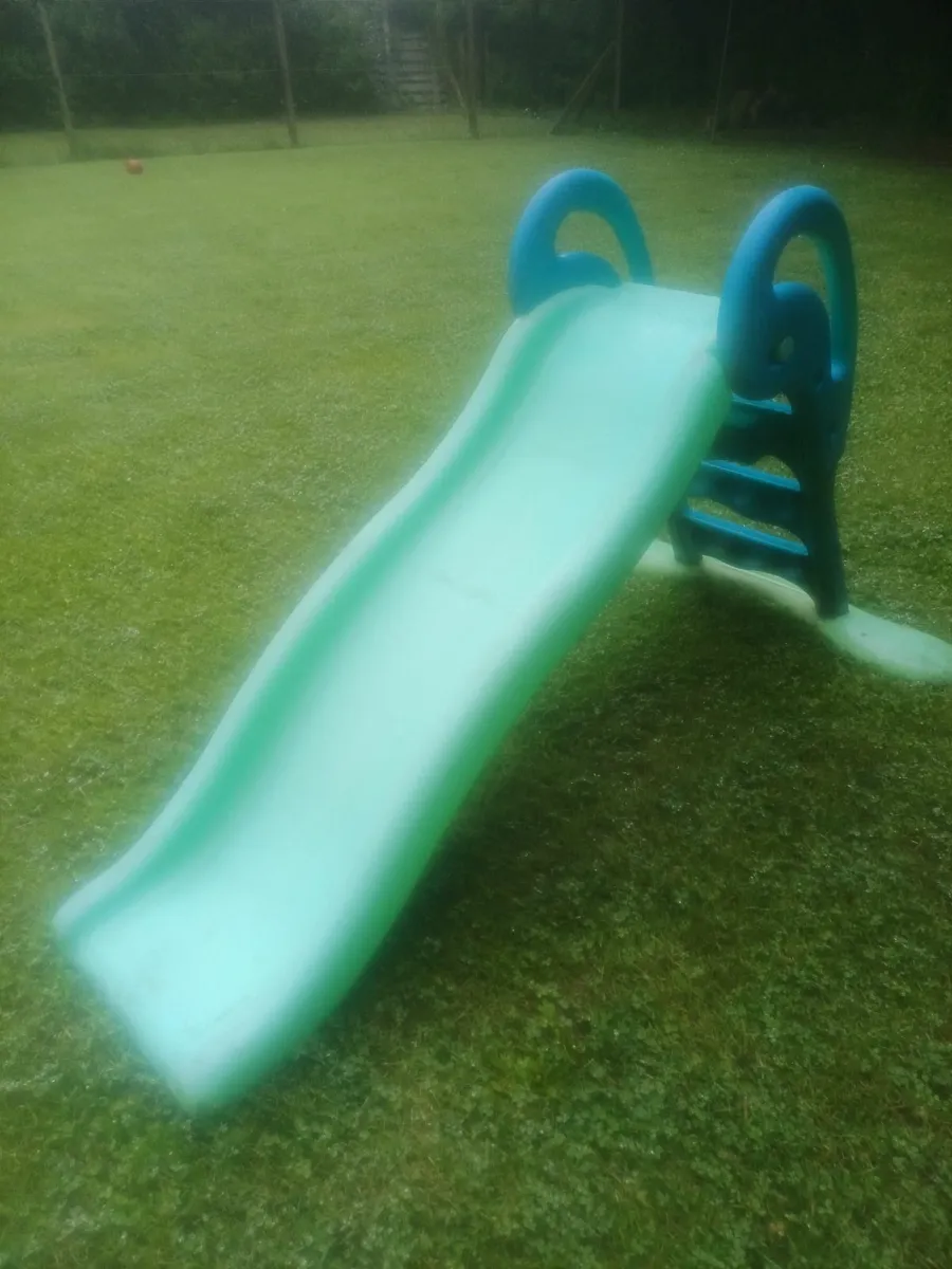 Garden toys - Image 1