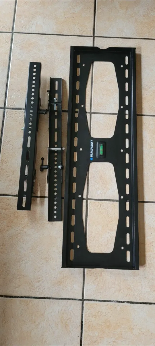 Tv wall mount