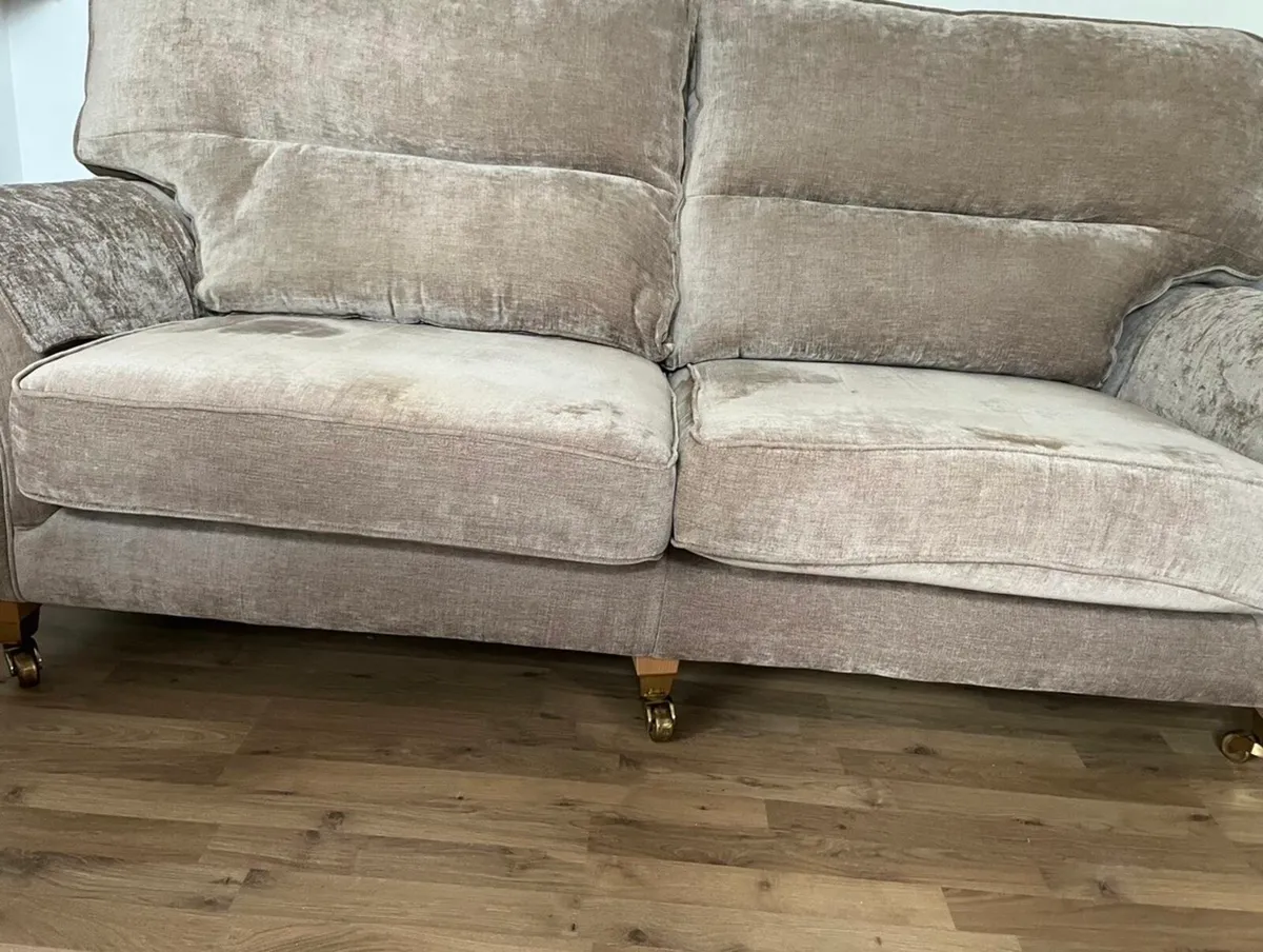 Fineline three seater sofa - Image 4