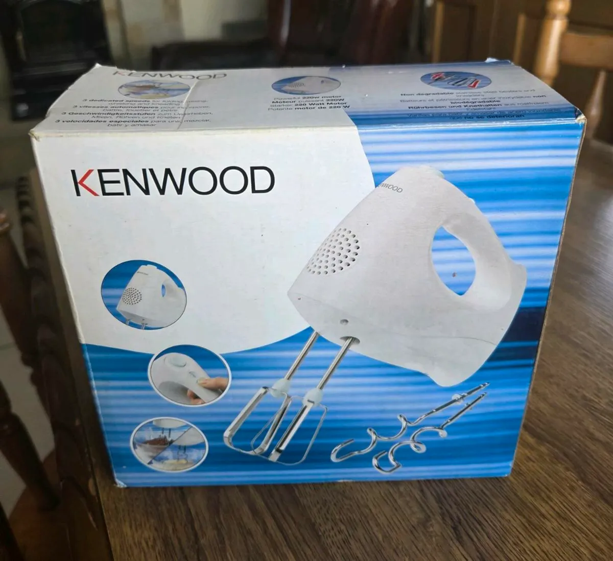 KENWOOD Hand mixer 220W - Image 1