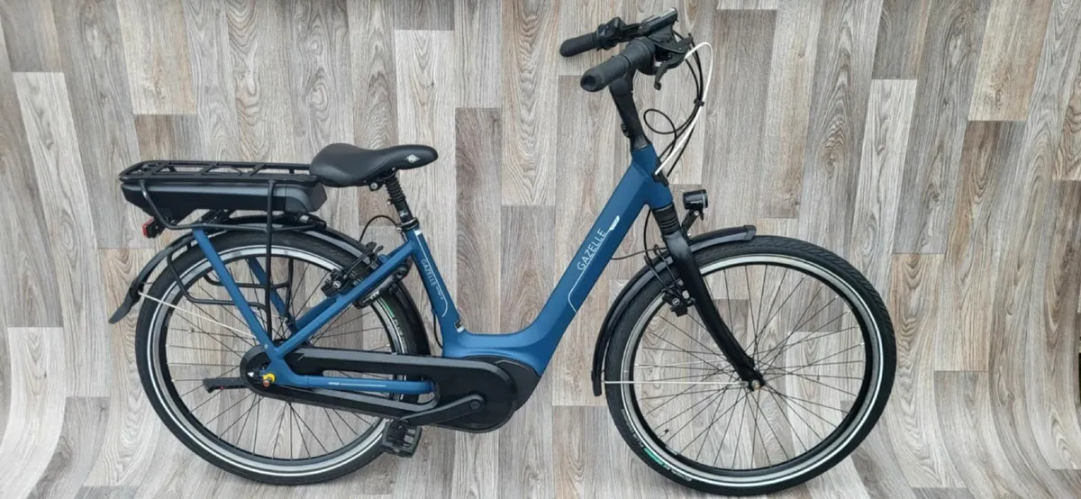 Gazelle, Brand New 12 km only - Image 1
