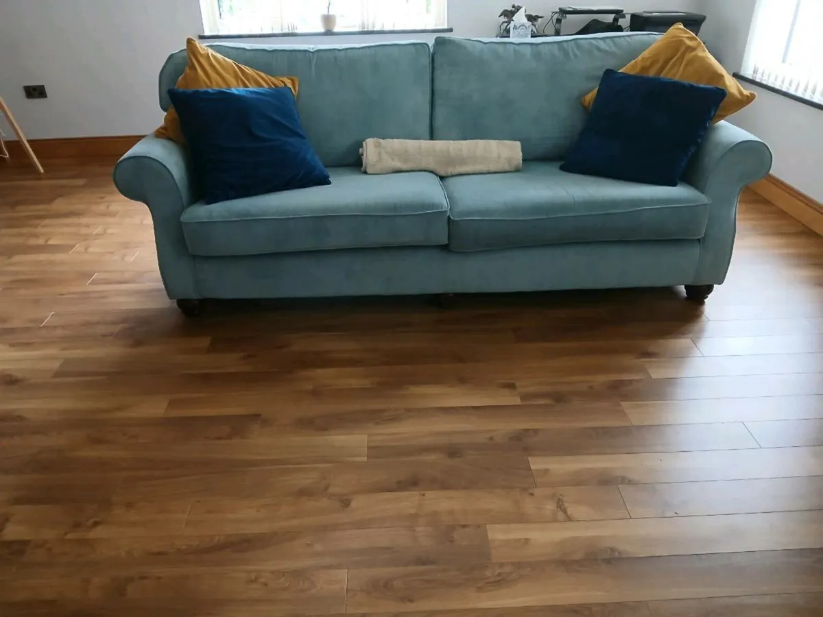 3 piece sofa - Image 4