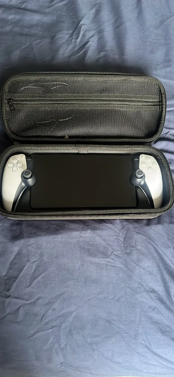 PlayStation portal remote  player - Image 2