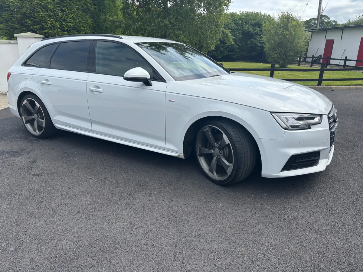 Audi A4 2016 S LINE - Image 2