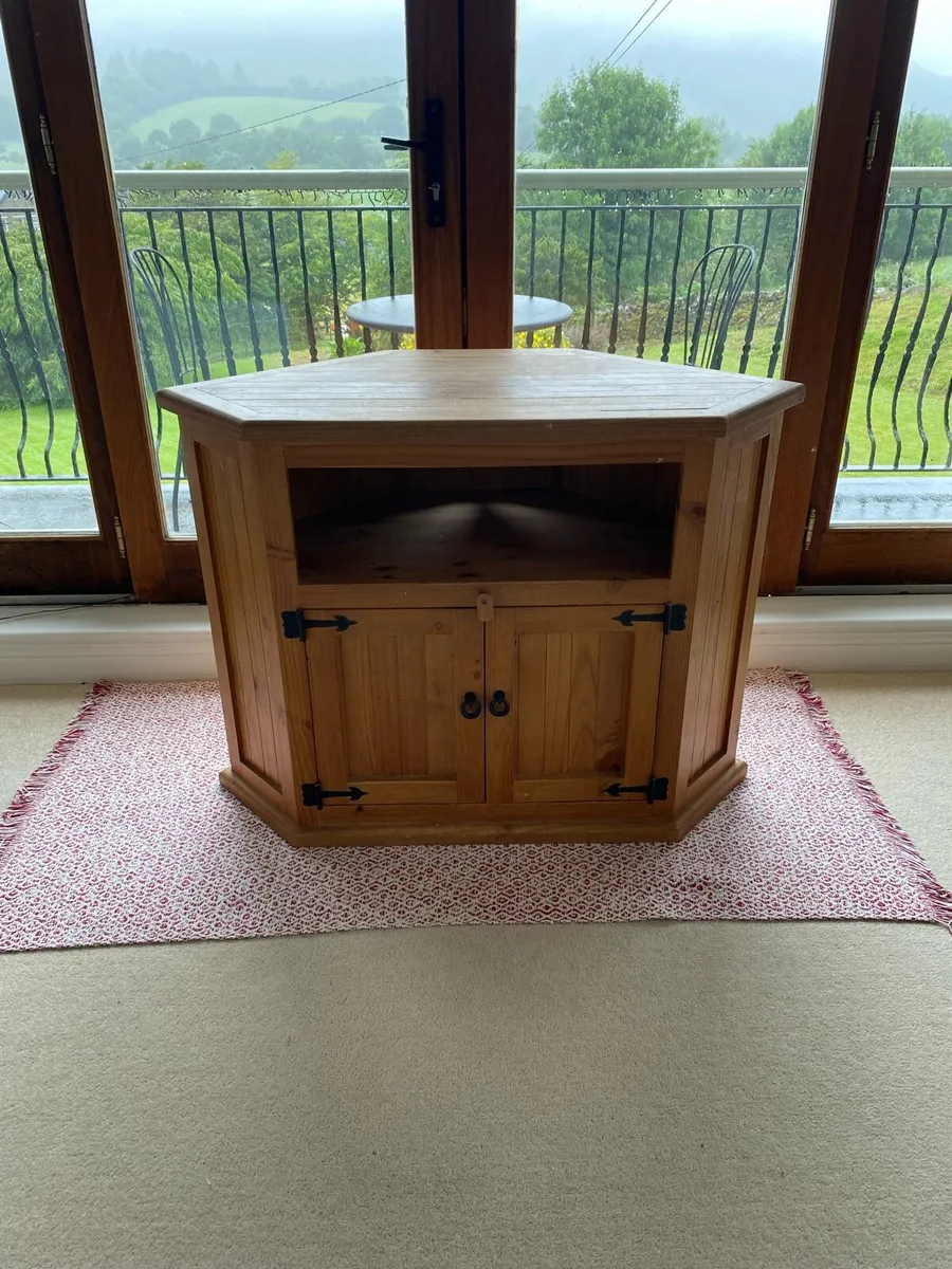 Tv unit - Image 1