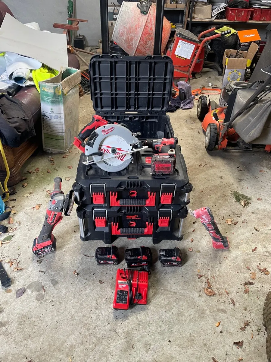 Milwaukee Packout & Tools - Image 1