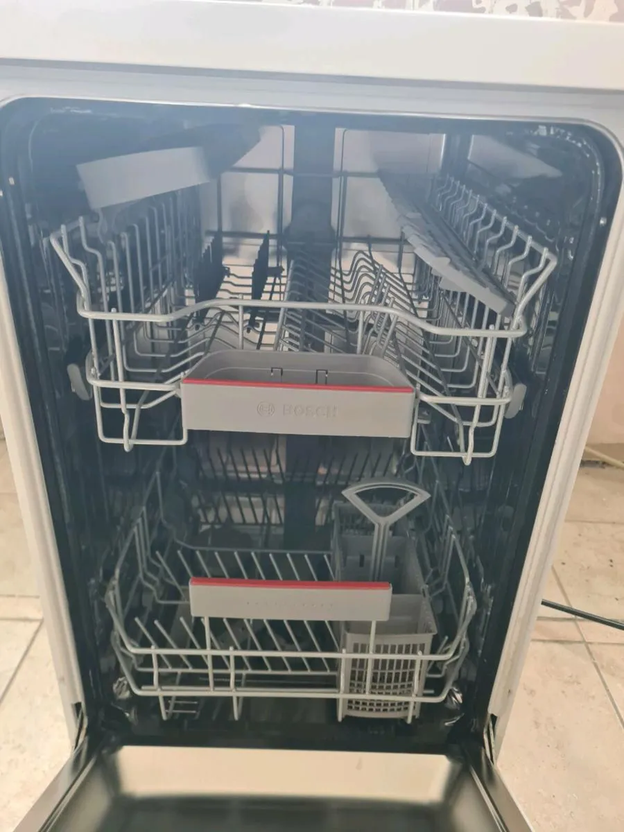 Bosch Dishwasher - Image 3