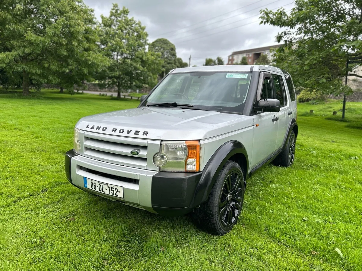 Land Rover discovery 3 doe 11/25 - Image 2
