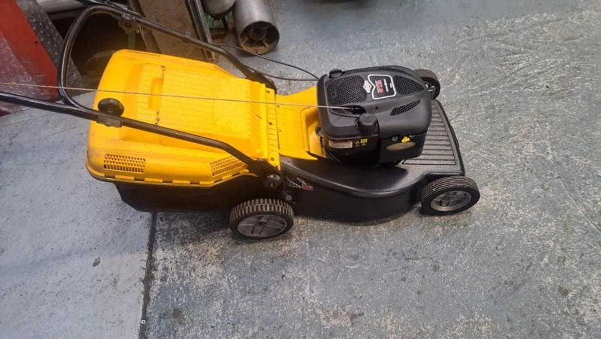 Lawnmower Stiga - Image 1