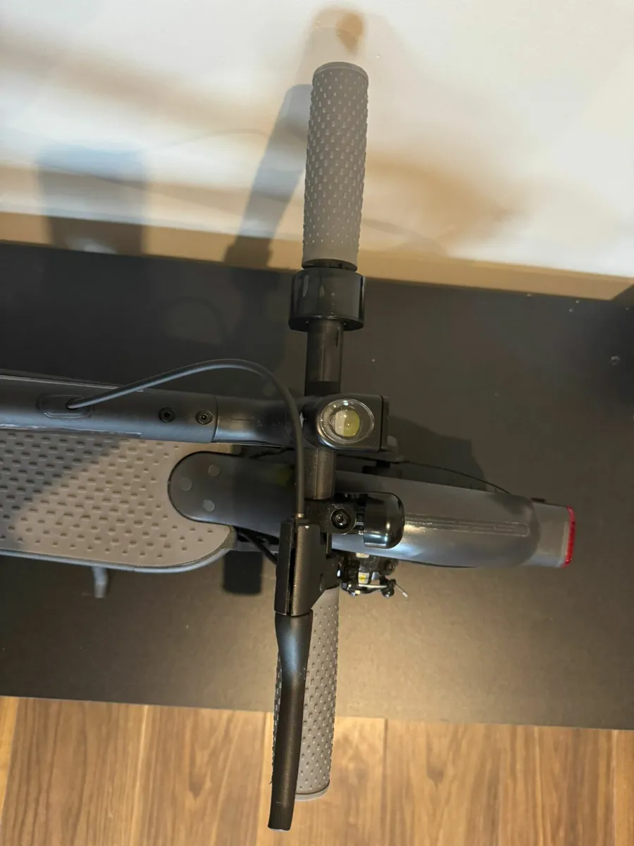 Xiaomi MI 1s Scooter - Image 4