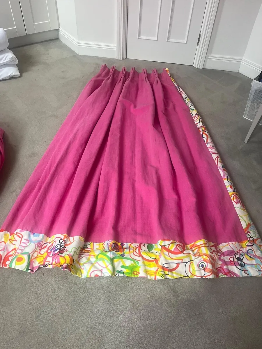Curtains & cushions set - Image 3