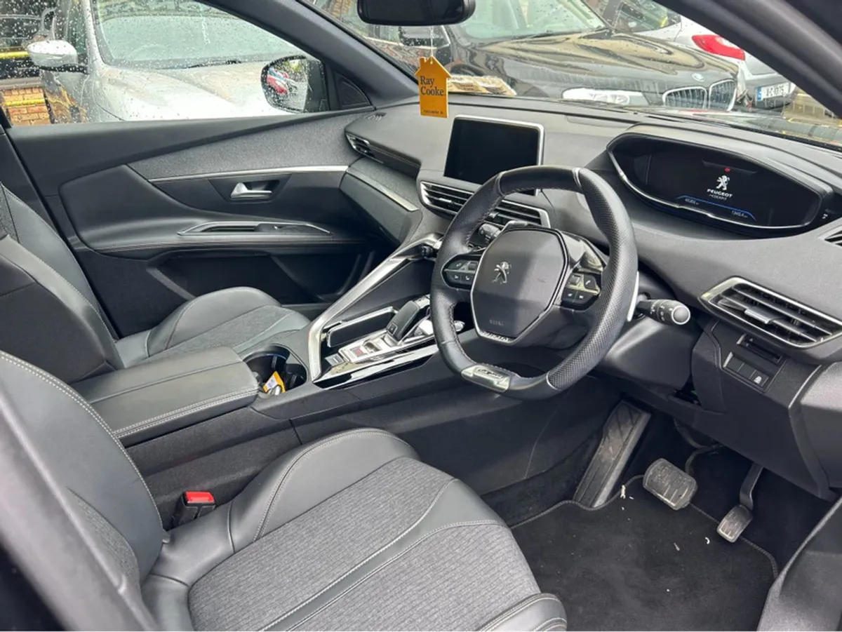 Peugeot 3008 Gt-line 1.2 Automatic//only 91000KLM - Image 2