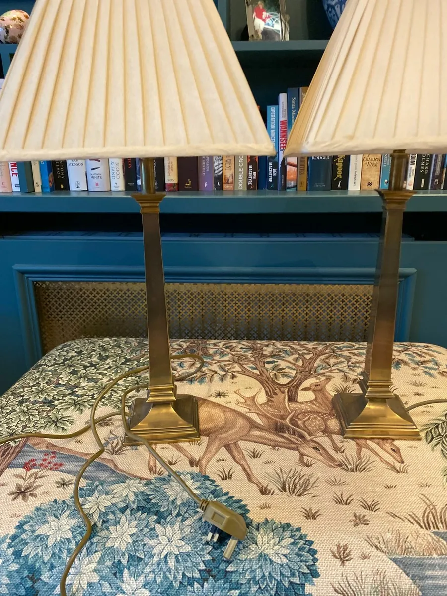 Pair of brass table lamps - Image 1