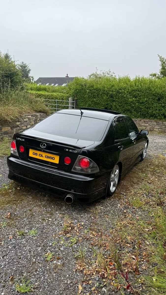 2005 Lexus is200 - Image 3