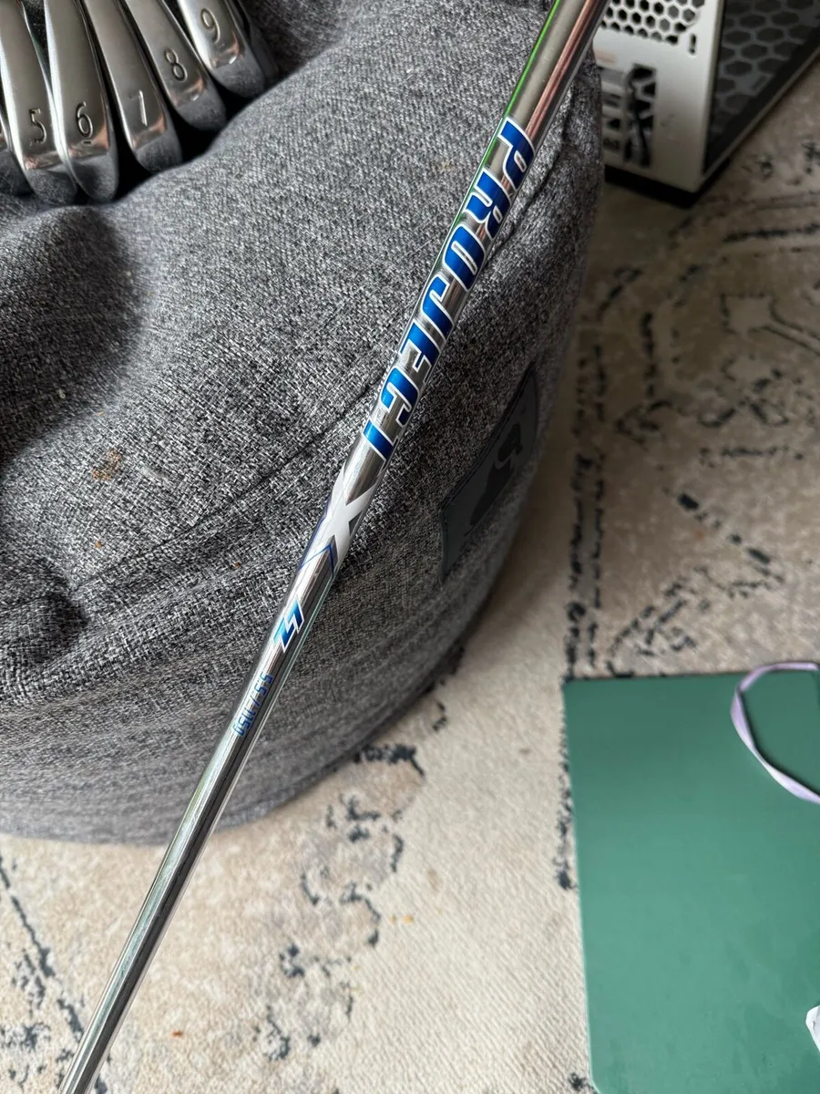Titleist AP3 718 Irons - Image 3