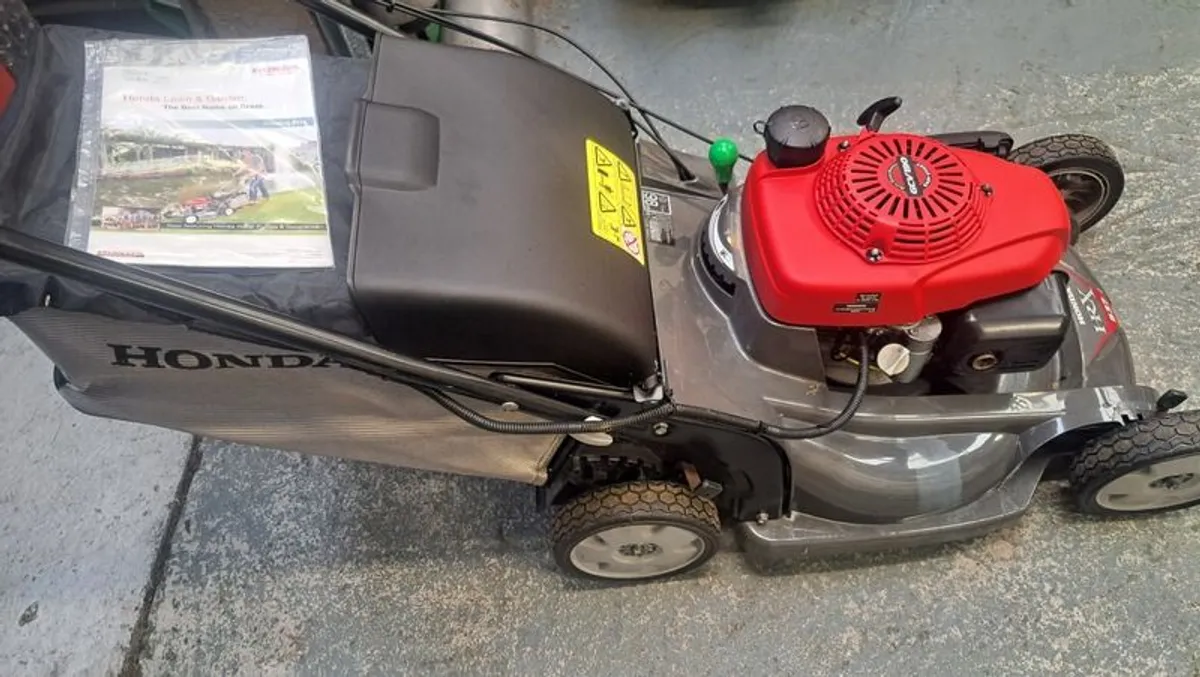 Honda HRX 537 - Image 1
