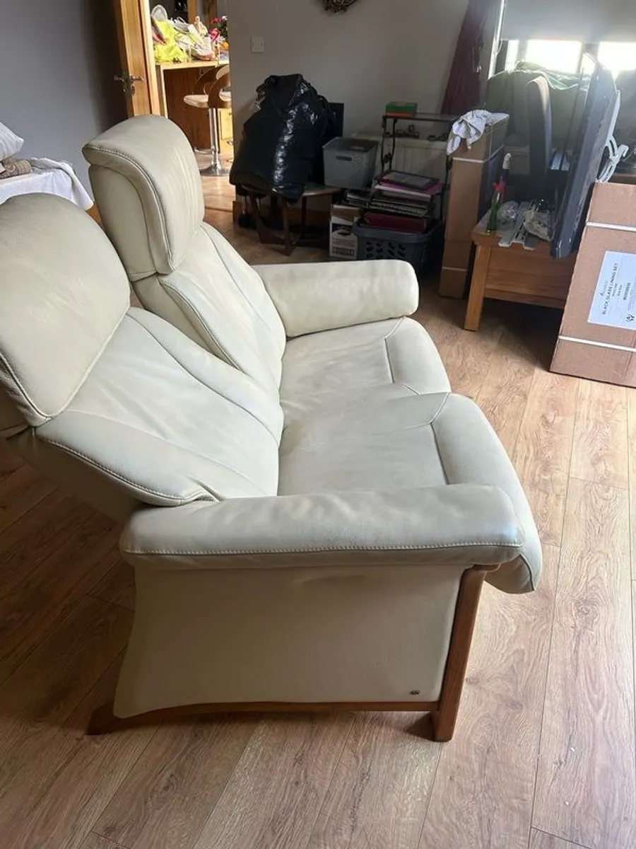 2 seater italian leather couch - Image 1